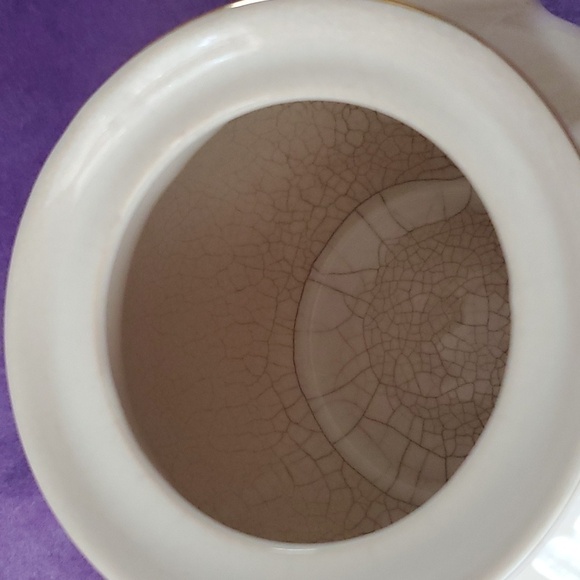 Vintage Festival Stoneware Gres Floral China Teapot-Gold Trimmed - Picture 10 of 10